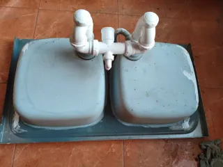 Pila de acero inoxidable con 2 senos