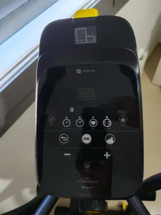 Bicicleta Elíptica Negra y Amarilla