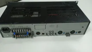 Amplificador Optimus AXD30 Negro