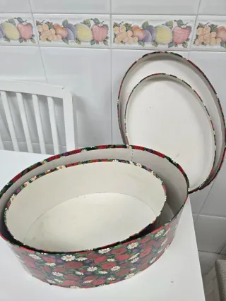 Cajas ovaladas decorativas con motivos florales