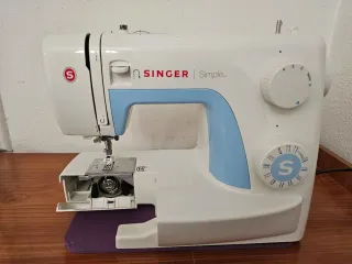Máquina de coser Singer Simple