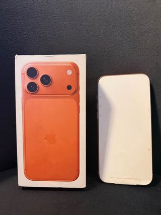 iPhone 17 Pro Max Naranja