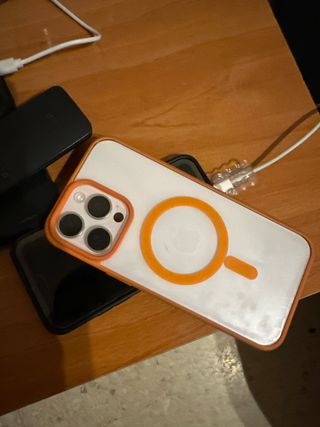 Funda Apple Transparente con MagSafe Naranja