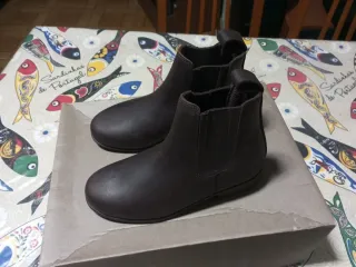Botines Voguitos piel niña talla 32 nuevos a estre