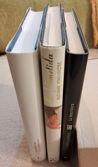 Lote de tres novelas románticas