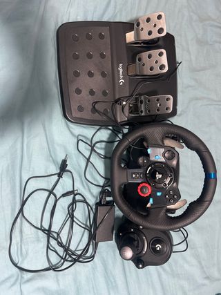 Volante Logitech G29 con Pedales y Palanca