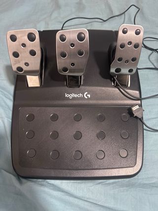 Volante Logitech G29 con Pedales y Palanca