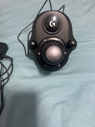 Volante Logitech G29 con Pedales y Palanca