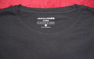 Camiseta Jack & Jones Negra Talla M