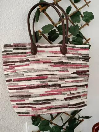 Bolso de hombro estampado geométrico