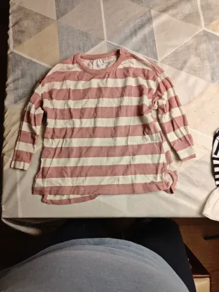 Camiseta rosa y blanca T.86