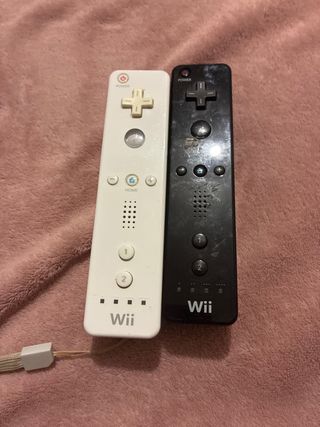 Mandos Wii Nintendo (Blancos y Negros)