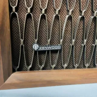 Diferentes modelos de altavoces hi-fi