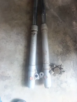 Horquillas delanteras de moto