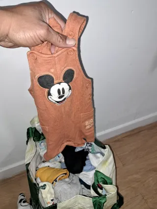 Vendo, lotes, de Ropa bebé 0-3 meses