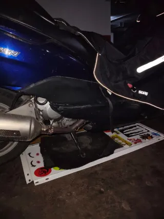 Suzuki Burgman 125 (2006) menos de 16000km