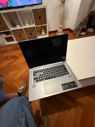 Portátil Swift SF314-52