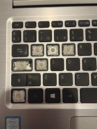 Portátil Swift SF314-52