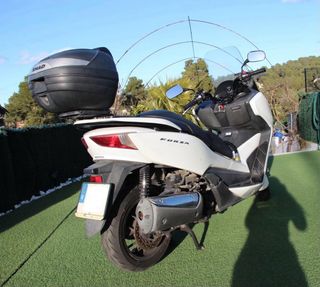 Honda Forza 300cc Blanca 2015