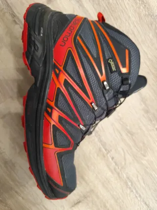 Botas Salomon Gore-Tex Talla 43 X-Chase Mid GTX