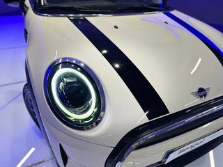 MINI MINI 5 Puertas Cooper 100 kW (136 CV)
