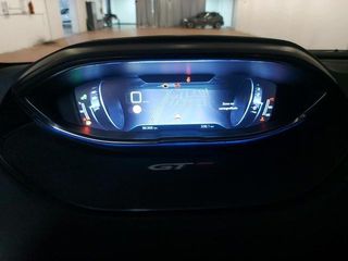 Peugeot 3008 PureTech 130 SANDS GT Line 96 kW (130 CV)