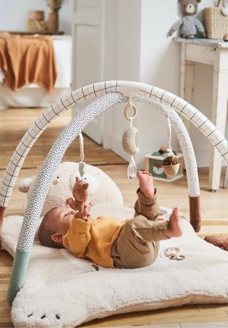 Gimnasio de actividades para bebé Vertbaudet