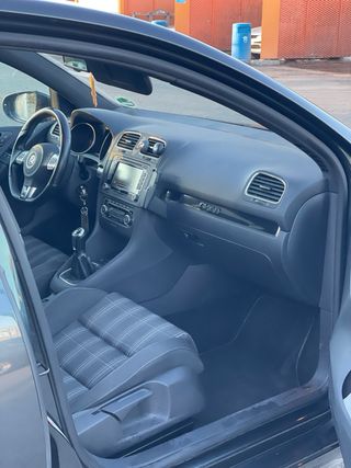 Volkswagen Golf 2010