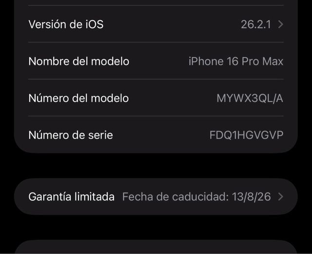 iPhone 16 Pro Max Dorado Como nuevo