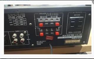 Amplificador AKAI AM-2250