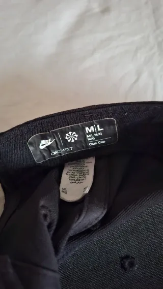 Gorra Nike Dri-Fit Talla M/L Negra