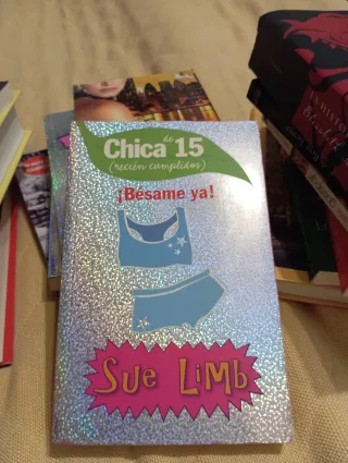 Chica de 15 (recién cumplidos), ¡Bésame ya! (Sp...