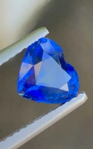 Zaffiro Naturale Ceylon (Sri Lanka) Ct. 1.98 Cuore