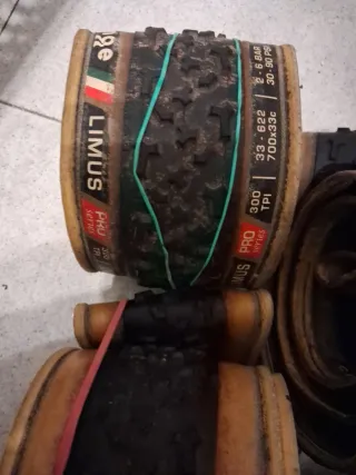 Neumáticos CX / Gravel (4 unidades).