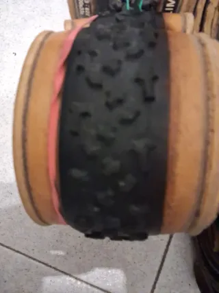 Neumáticos CX / Gravel (4 unidades).