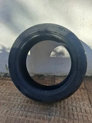 Neumáticos como nuevos 17" 16"