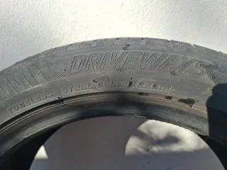 Neumáticos como nuevos 17" 16"