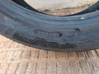 Neumáticos como nuevos 17" 16"