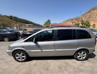 Paragolpes tras opel zafira 2.0 dti modela 101039