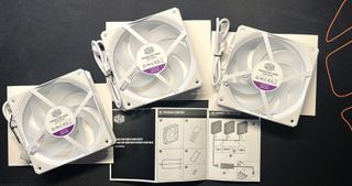 Kit 3 Ventoinhas Cooler Master Mobius 120P ARGB