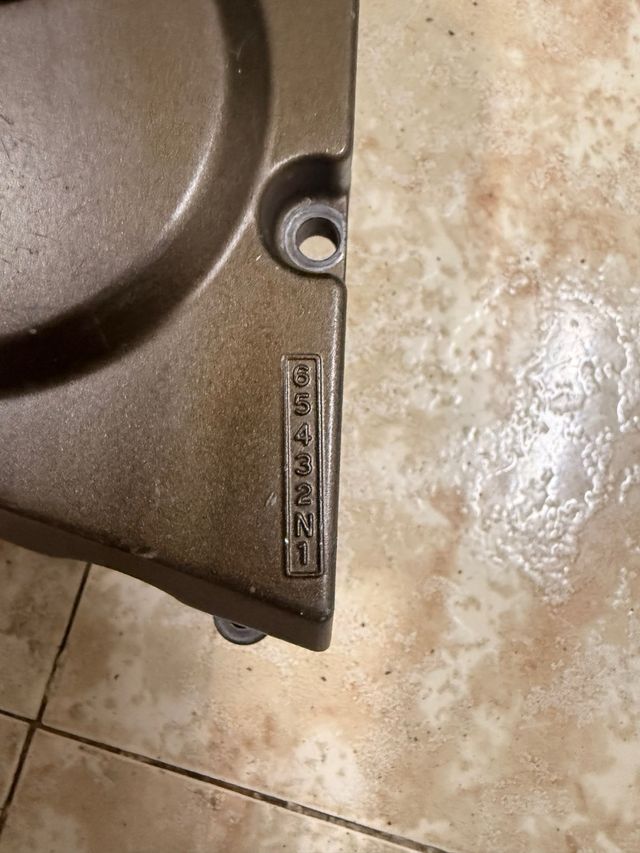 Tapa Piñón Kawasaki ZX6R 636 04/05