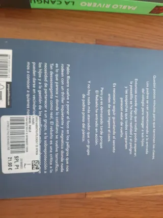 2 libros El regalo y la canguro Pablo Rivero NUEVO
