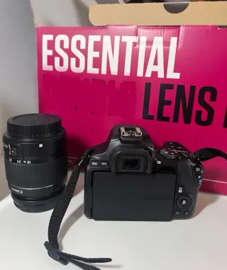 Cámara Canon EOS 250D reflex 4k sin apenas uso