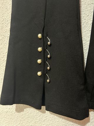 Pantalones negros con perlas talla M Bershka nuevo