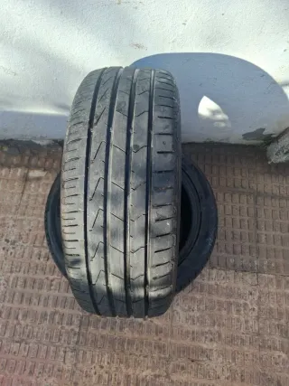 Neumáticos de coche