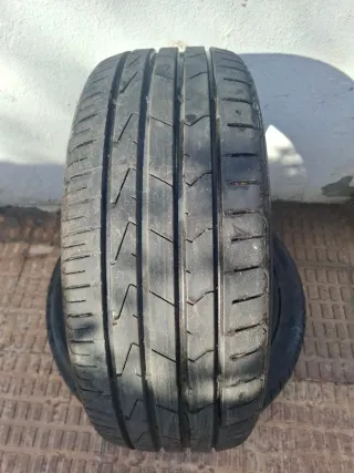 Neumáticos de coche