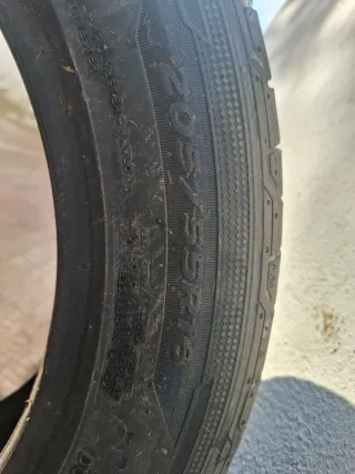 Neumáticos de coche