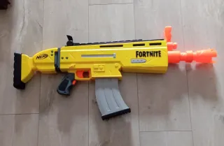 Nerf Fortnite Amarillo