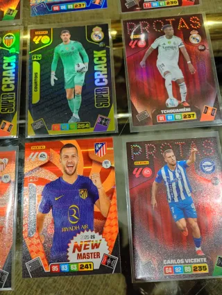 Adrenalyn XL La liga 2026. Lote de 152 cartas.