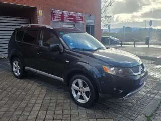 Mitsubishi Outlander 2009
